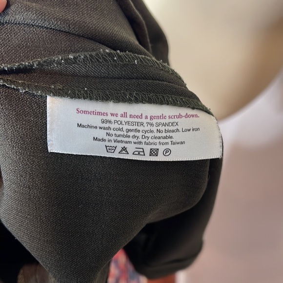 M.M. LaFleur Kale Olive Green Aditi Dress - Picture 12 of 12